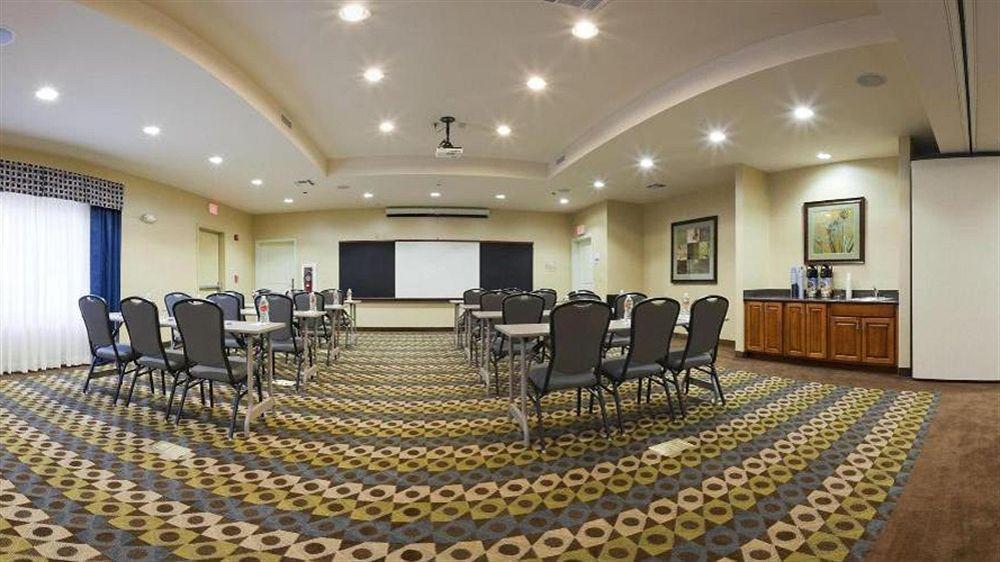 Holiday Inn Express & Suites Searcy By Ihg Exteriör bild